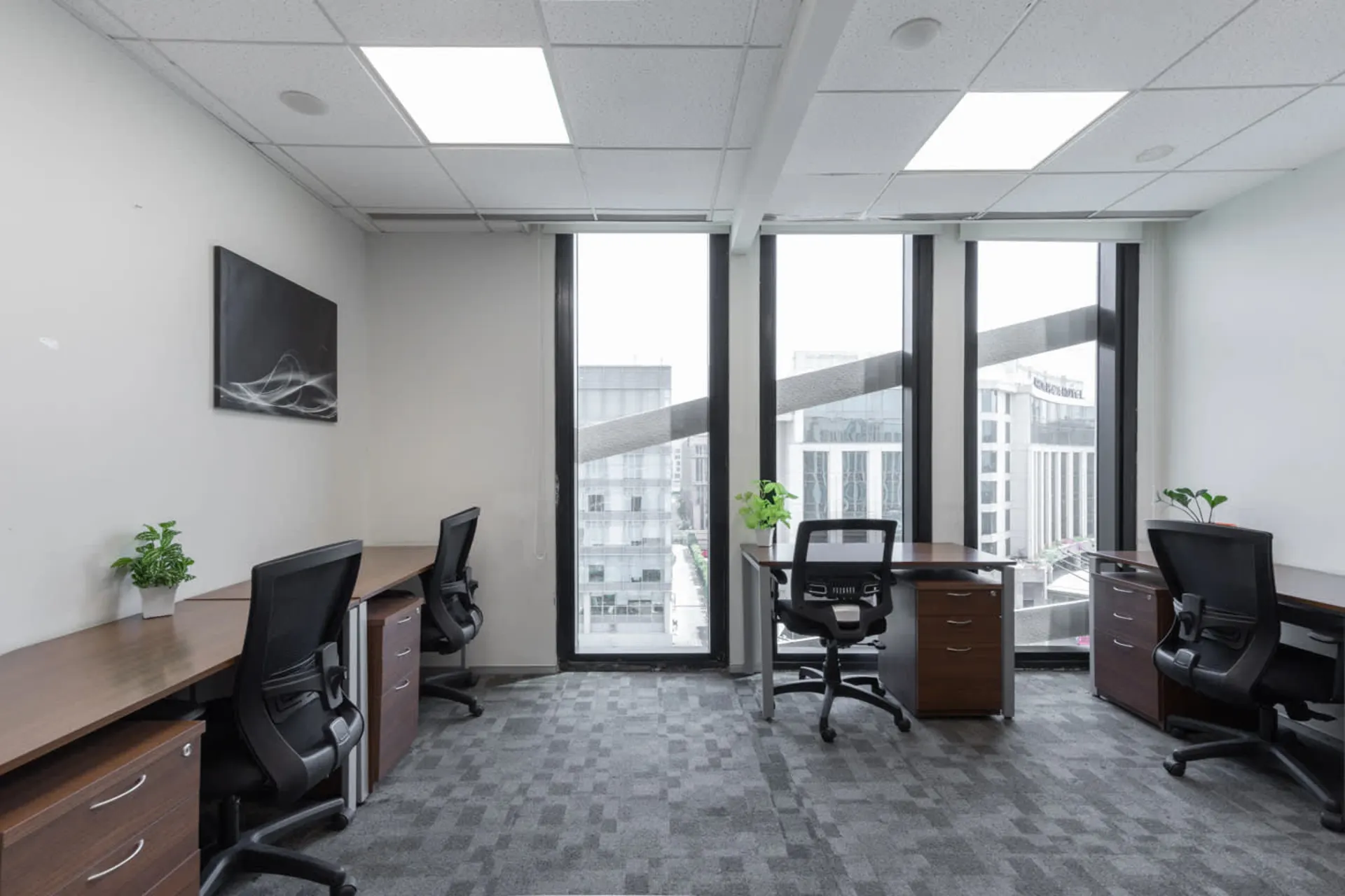 Regus - Caddie Commercial Tower 6
