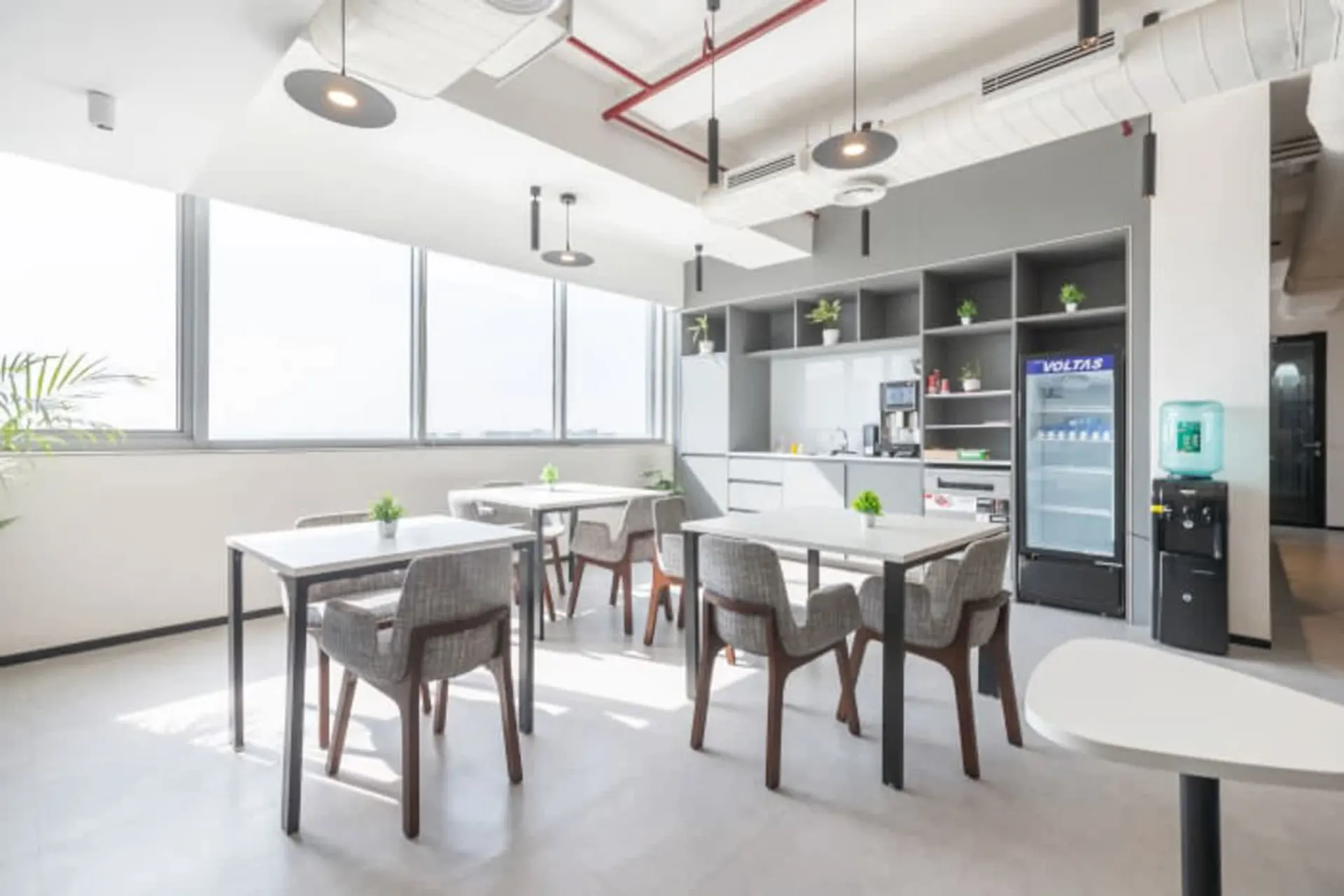 Regus - District Center