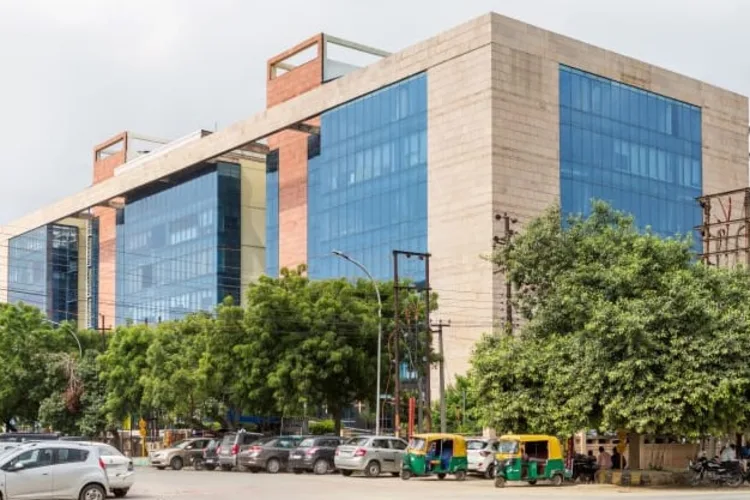 Qbicals Coworking - Tapasya Corp Heights