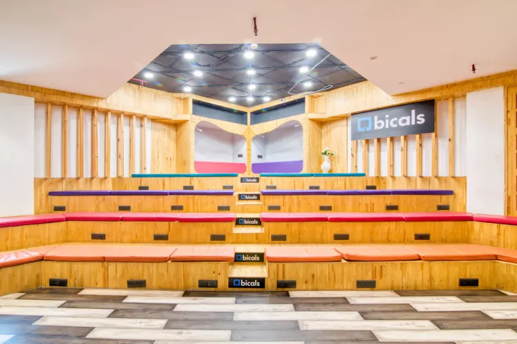 Qbicals Coworking - Tapasya Corp Heights 5