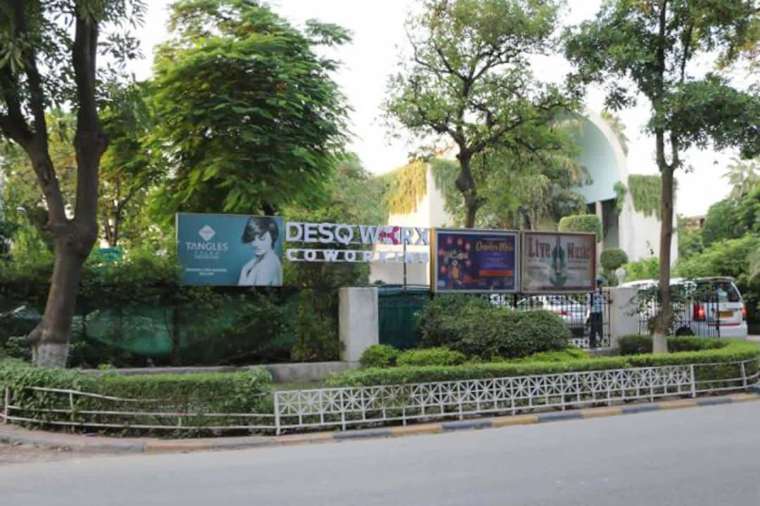 DesqWorx - Unitech Club Patio