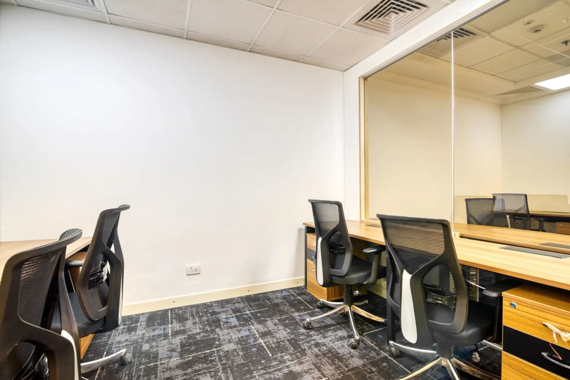 IA Spaces by India Accelerator - MGF Metropolis 3