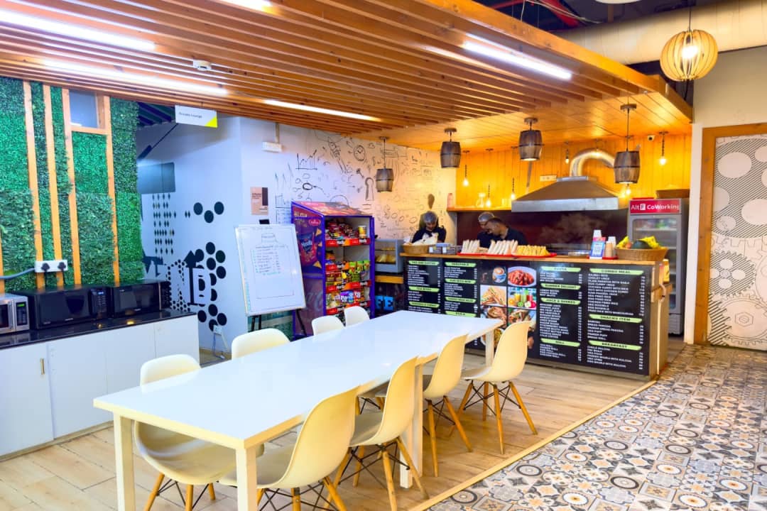 alt.f coworking - JMD Empire Square 8