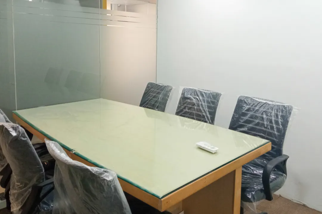 CoWorkInsta 4