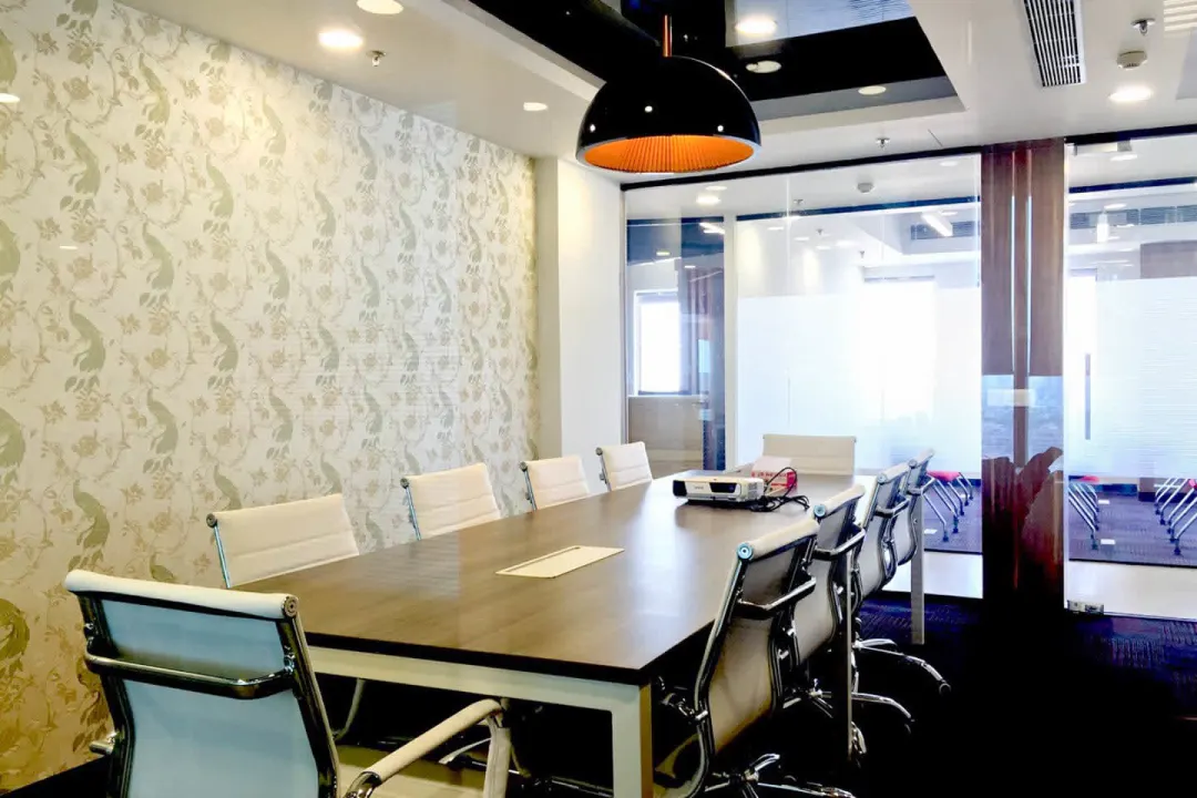 Quest Offices - Ocus Quantum 8