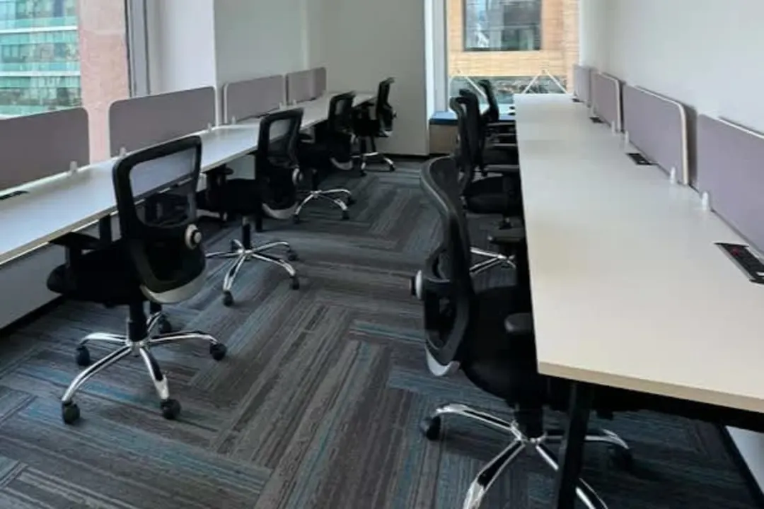 Apeejay Business Center - Signature Tower 4