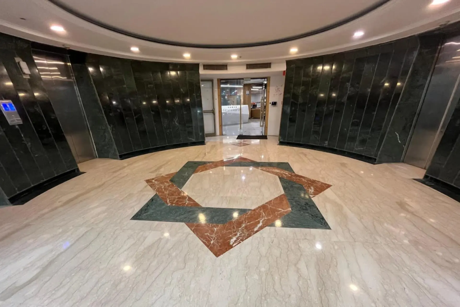 Akasa Coworking - DLF Palm Court 8