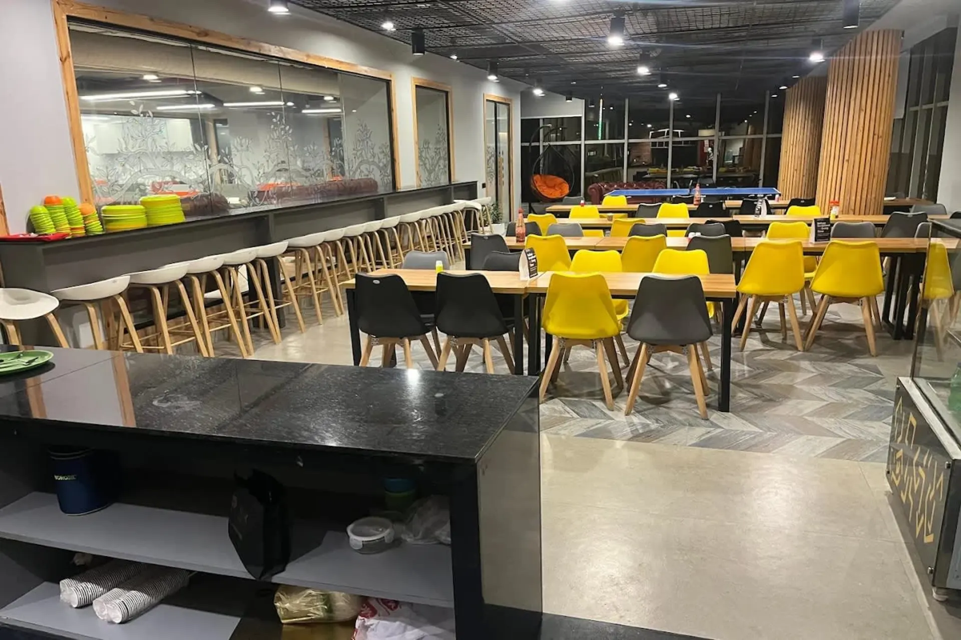 Akasa Coworking - DLF Palm Court 10