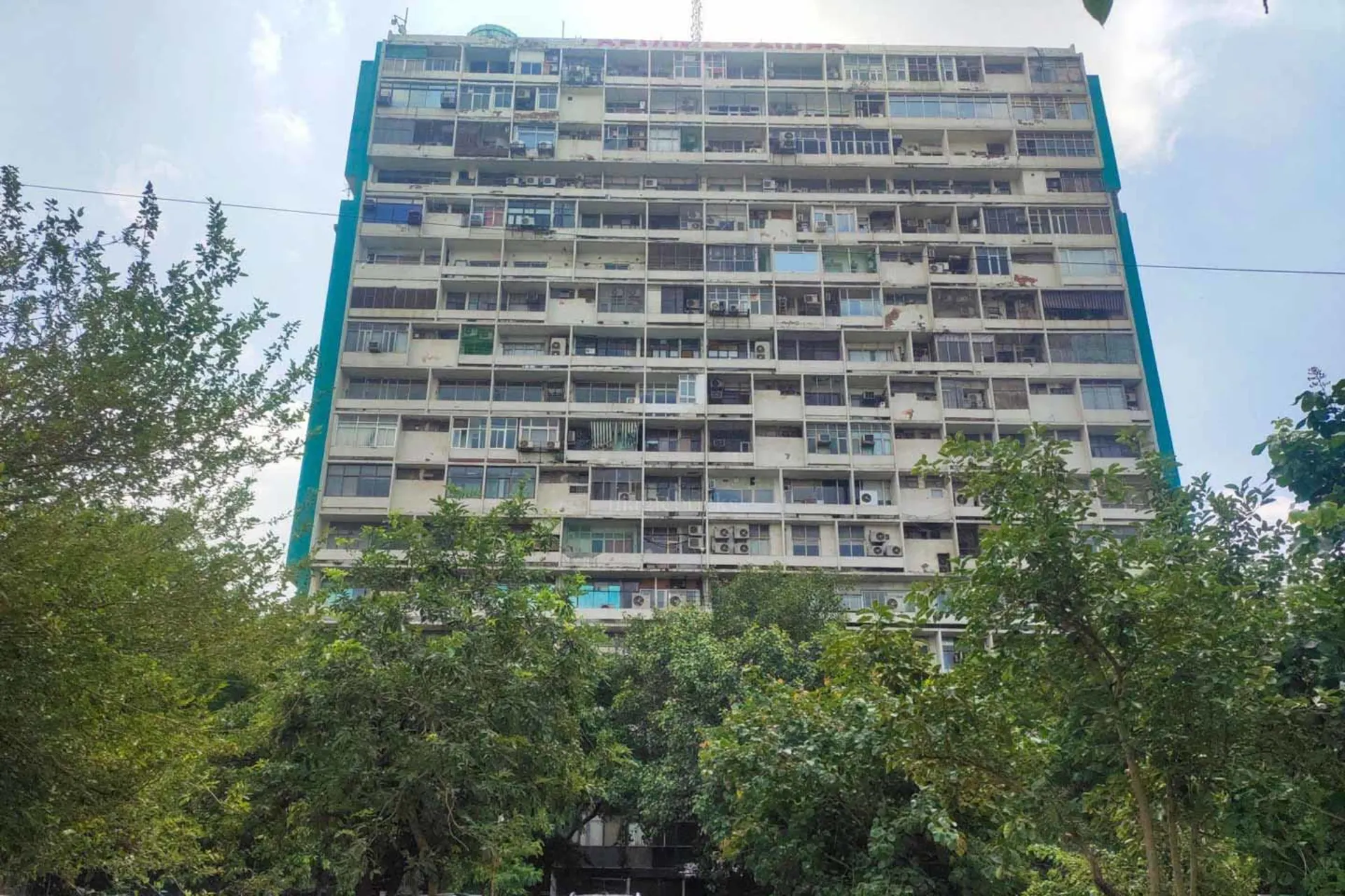 Rworkspaces - Devika Towers