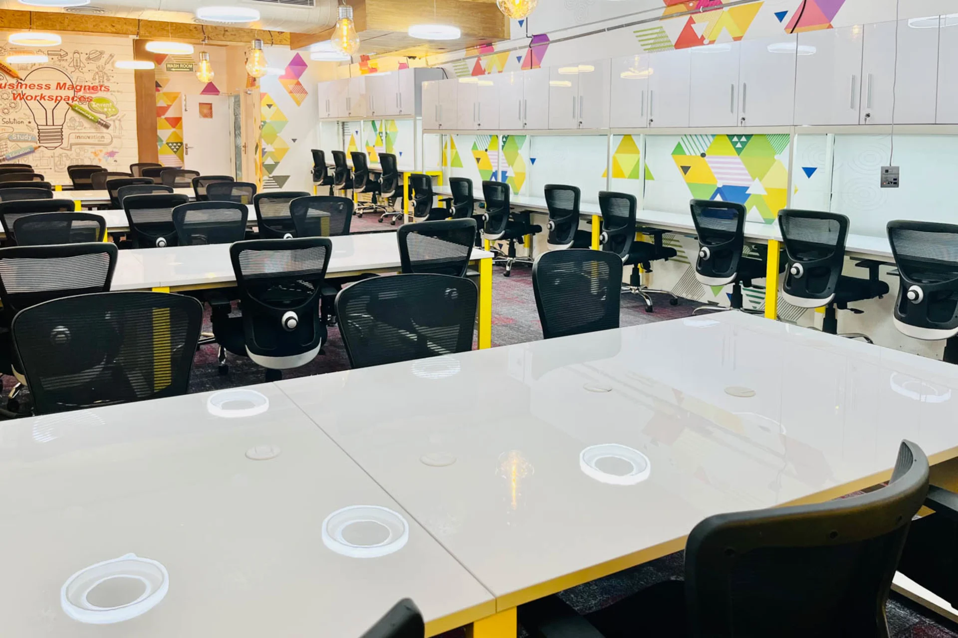 Business Magnets Workspaces 5