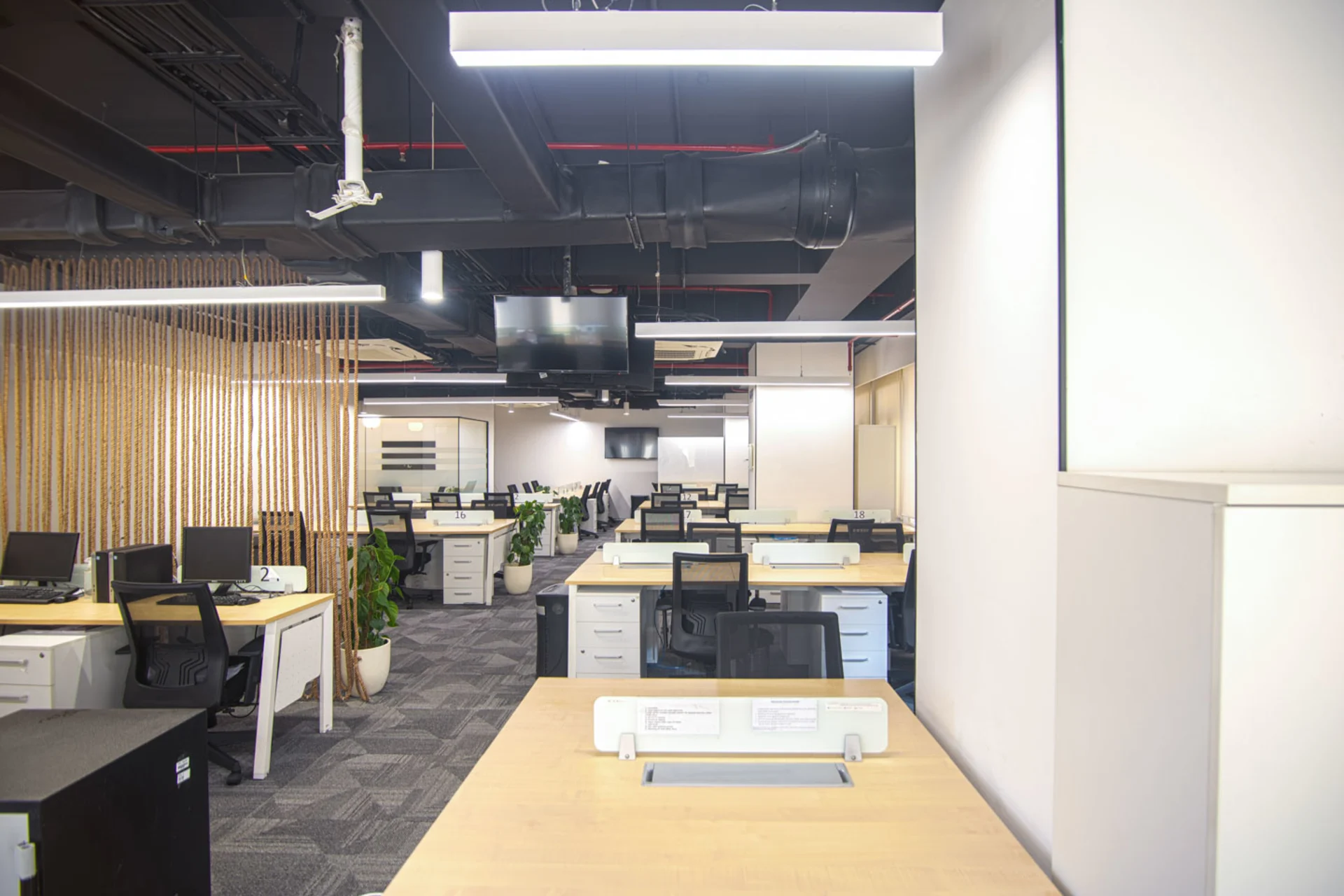 Skootr - Kailash Building CP 14