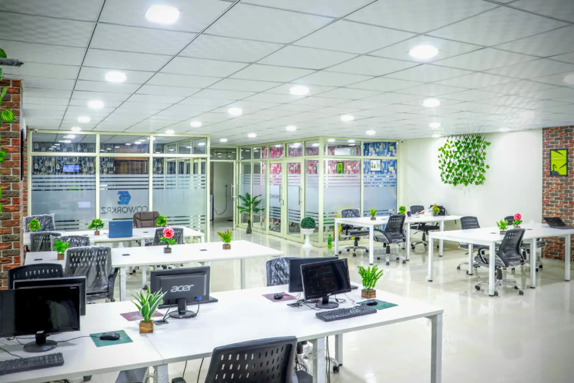 Coworkrz 8