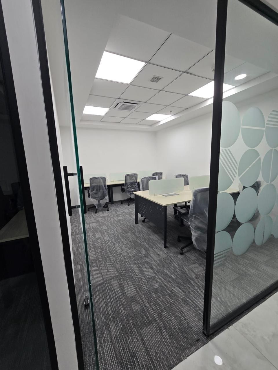 Arenesha Workspaces 3