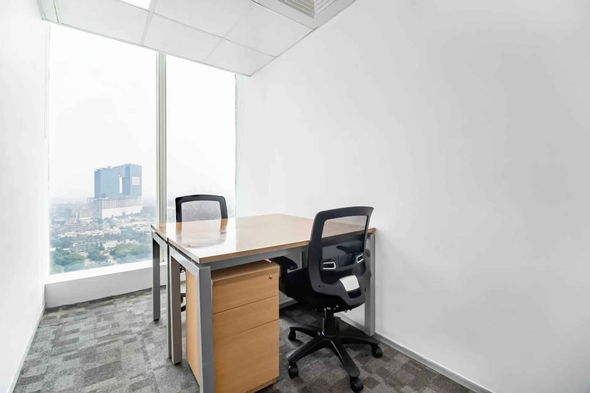 Regus - World Trade Tower 4