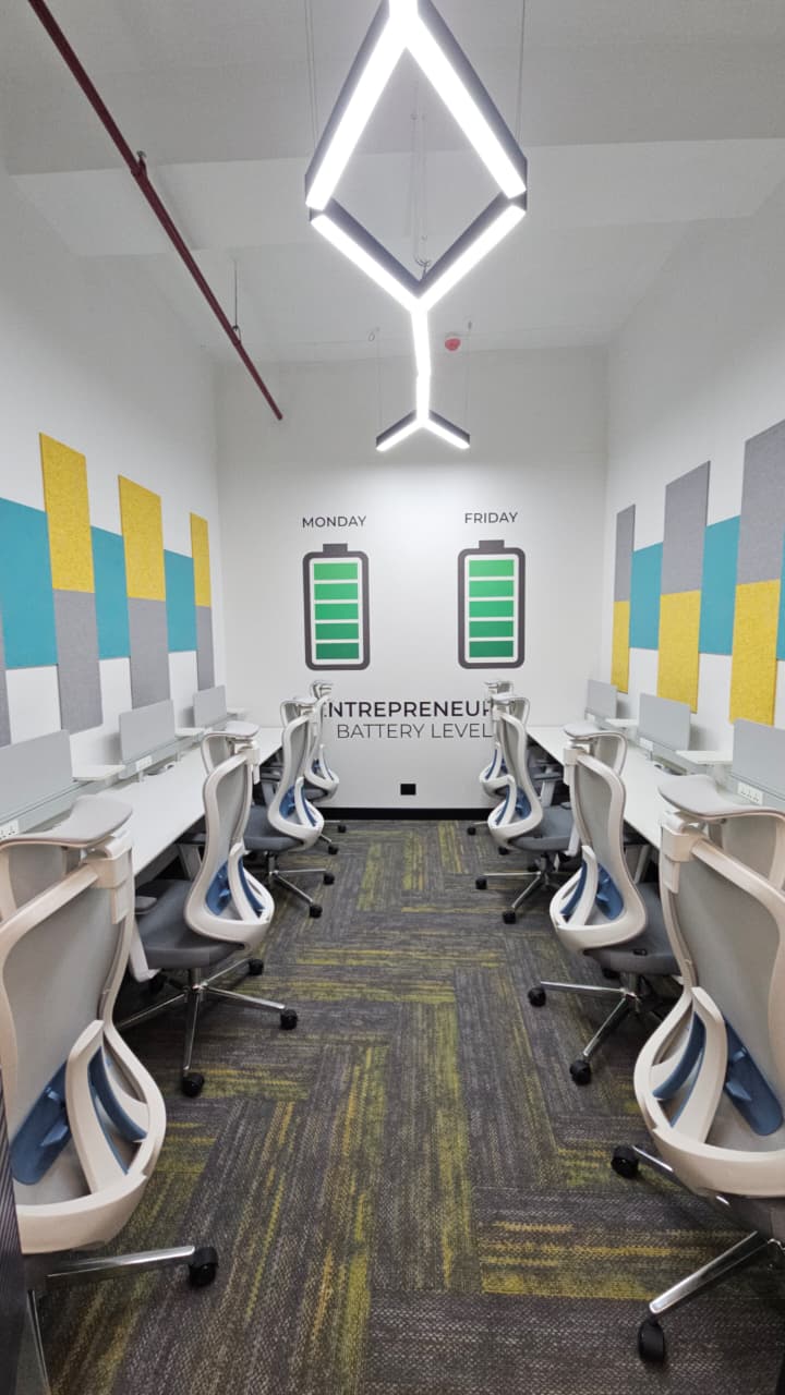Spacient Co-working - Logix Park 6