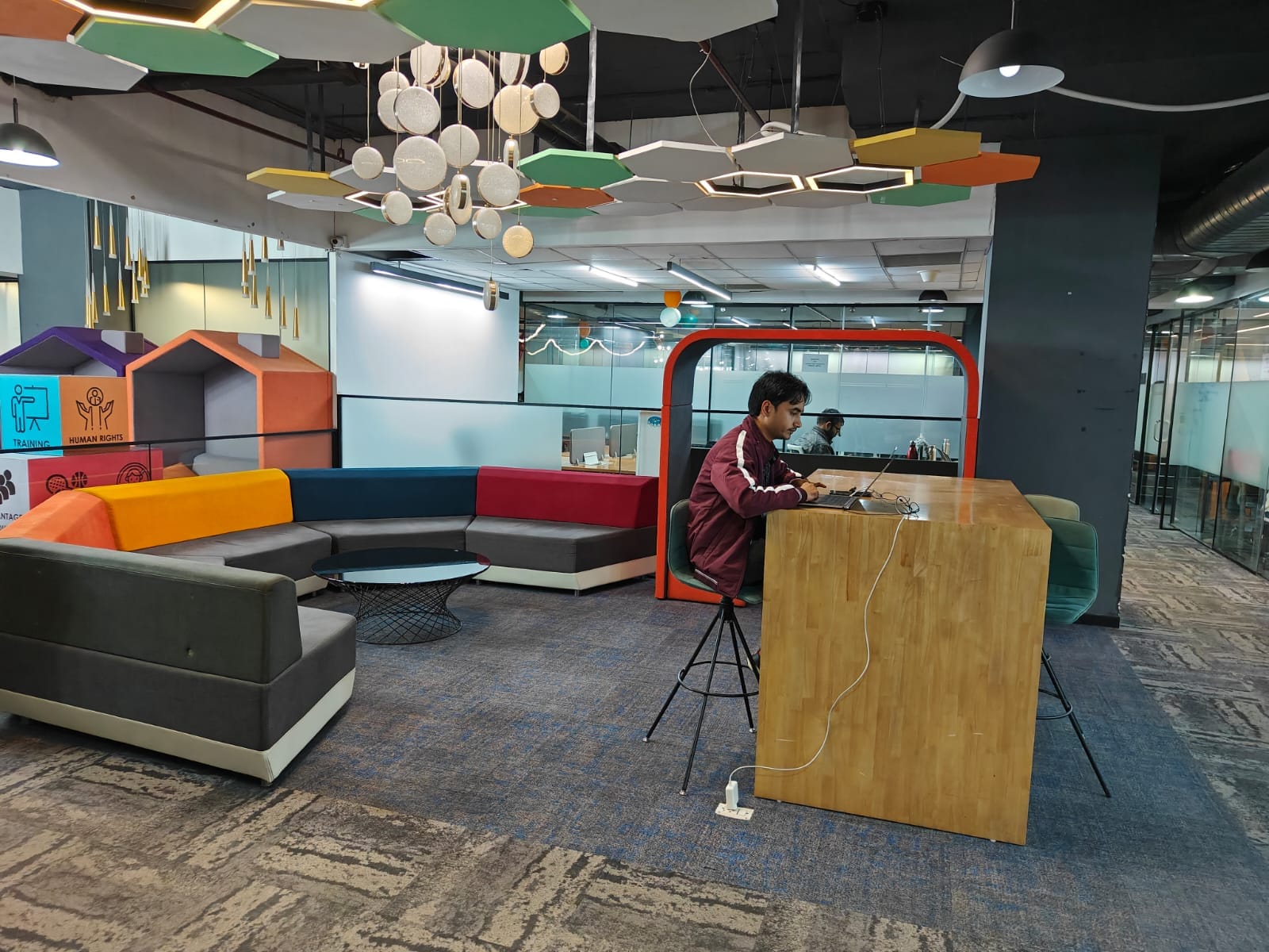 Co-offiz: Coworking Space in Golf Course Ext. Road, Gurugram-58 12