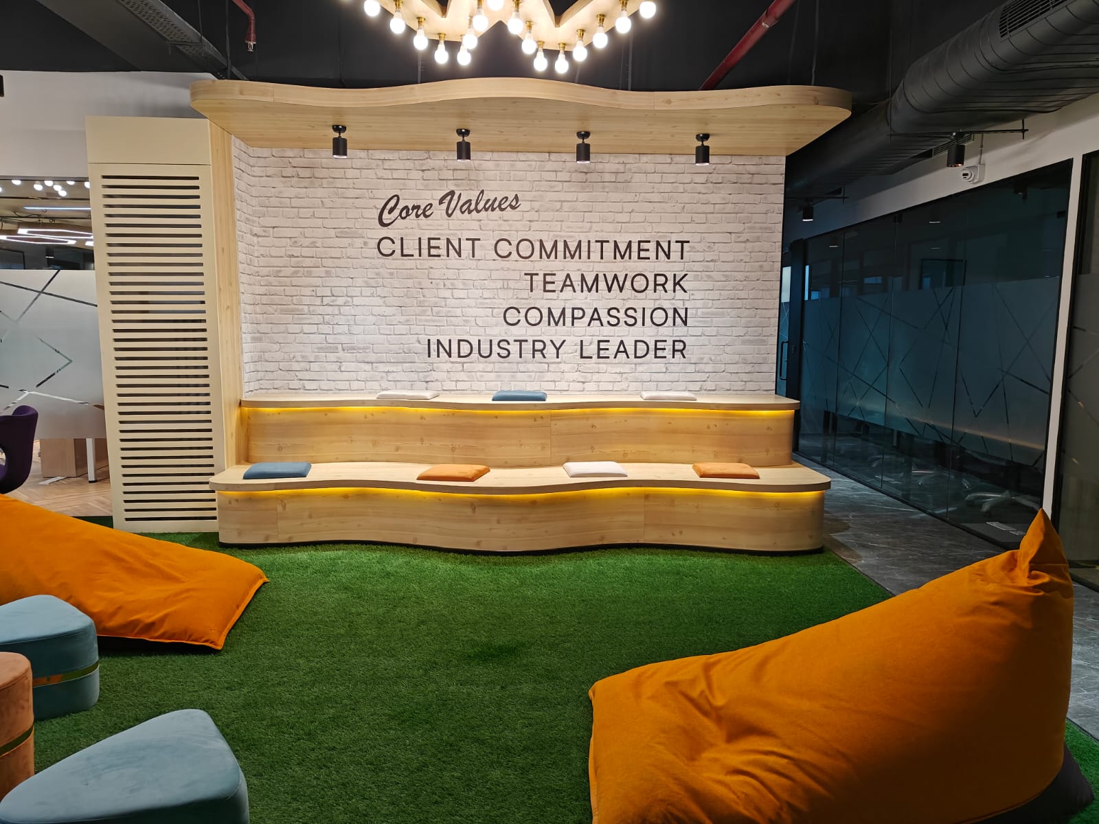 CO-OFFIZ: Coworking Space in Noida Sec-63 4