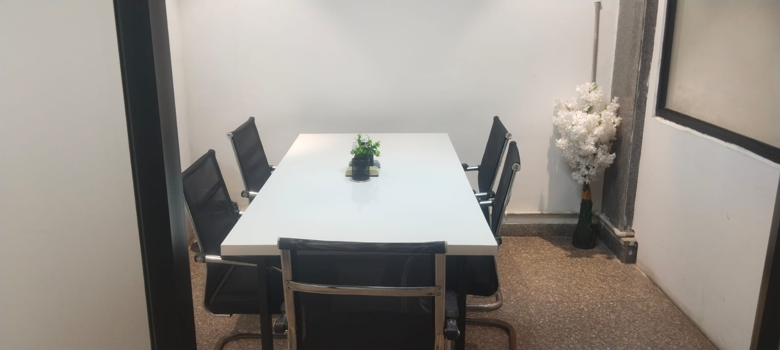Galaxy Cowork : Coworking Space in NSP Pitampura 4