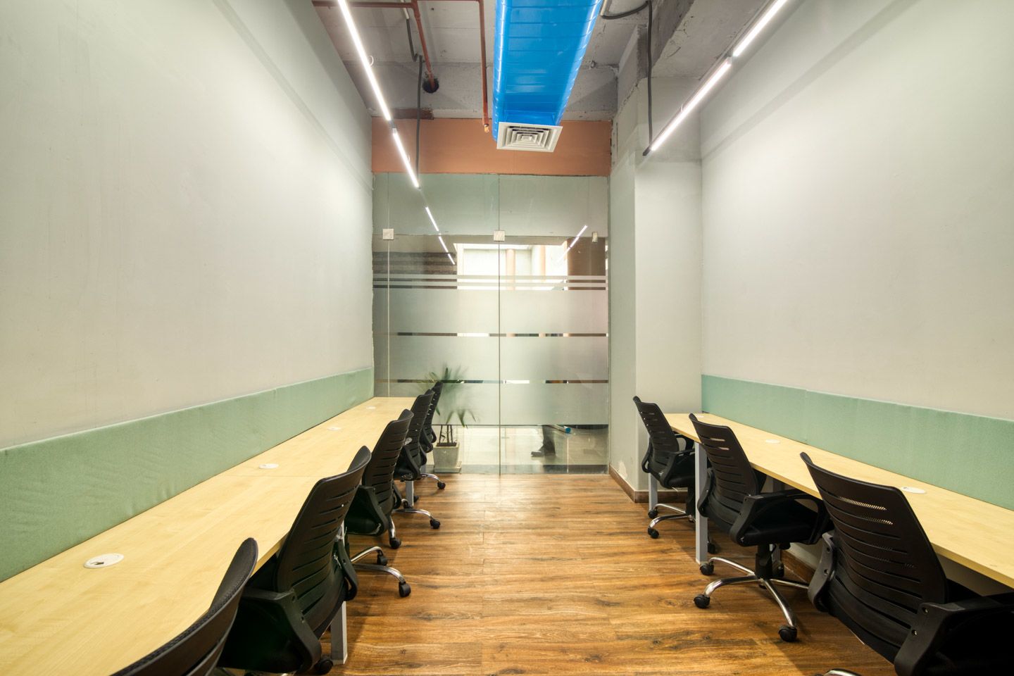 Business Pluss 7