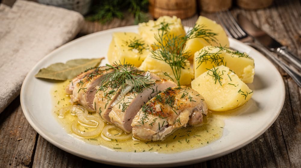 Pollo in salsa di aneto con patate