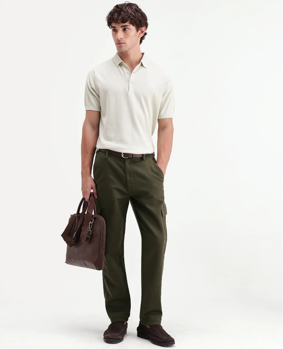 DOUBLE LAYERED CARGO