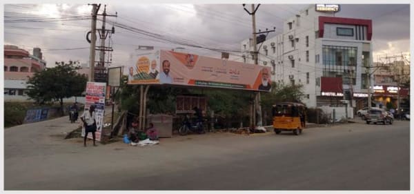District Bus Shelter - BQSTRP-26 - Opp: Mahila Pranganam,Tiruchanur Road - 8X5+30X5+8X5