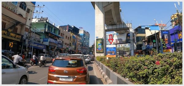 METRO CENTRE MEDIANS - HYD-CM-1741A - Madhapur Opp Big C Mobile Store,cod Park