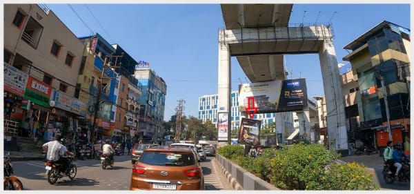 METRO CENTRE MEDIANS - HYD-CM-1742A - Madhapur Opp Big C Mobile Store,cod Park