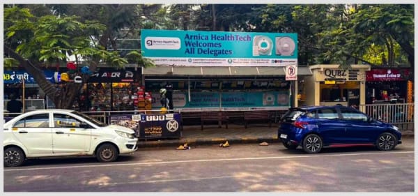 BQSMETROHYD-28 - Metro Bus Shelter - Hitech city - Avasa Hotel - 2