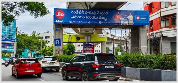 HYD-PRTLS-008 - Metro Portals - Begumpet varun motors facing old airport