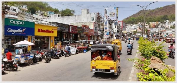 HODVHM-12 - Hoarding - New Gajuwaka, Market Junction