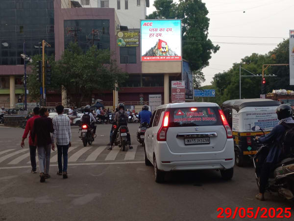 DOOH - Gangapur Naka Signal
