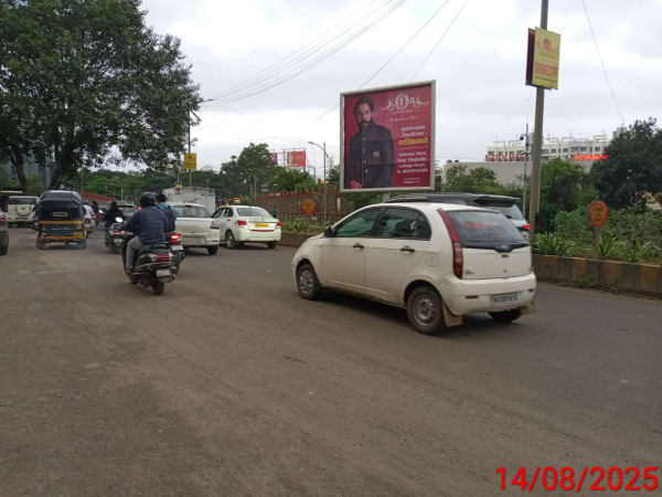 Hoarding - City Center Mall Govind Nagar fcg.Govind Nagar toward City C