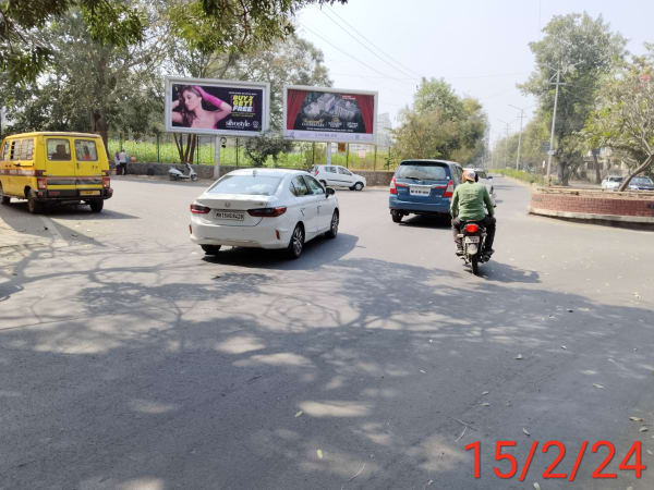 Hoarding - Horizon School Squre (NMC Unipole) (Right Side)