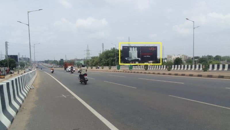 Hoarding at BHUBANESWAR D N REGALIA, FACING BHUBANESWAR 80ft X 35ft