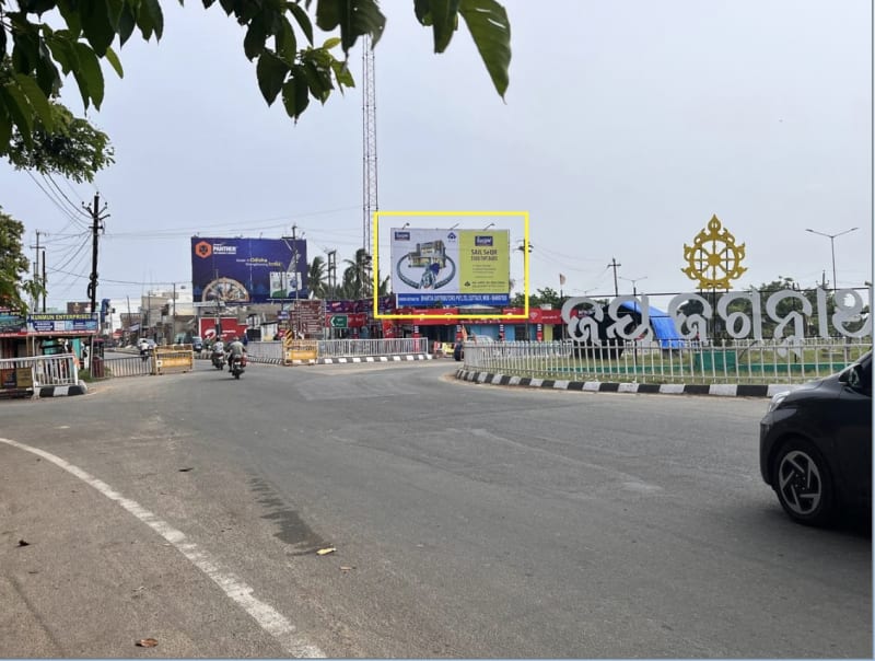 HAREKRISHNAPUR SQUARE PURI TOWN ENTRY 40X25 FL