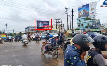 BHUBANESWAR - SAI TEMPLE SQR FACING TRAFFIC : 35×15 FL