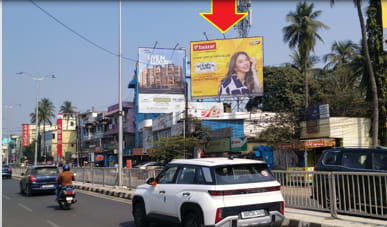 Lewis Road (Facing Samatarapur Chowk) : Size : 30 x 25 (FL