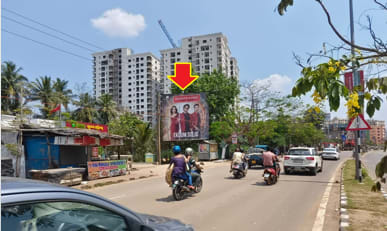 Raghunathpur (Facing Nandankanan) : Size : 20 x 20 (NL)