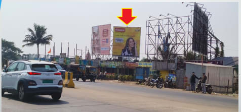 Pipili Toll Gate (Facing Puri) Size : 20×20 NL