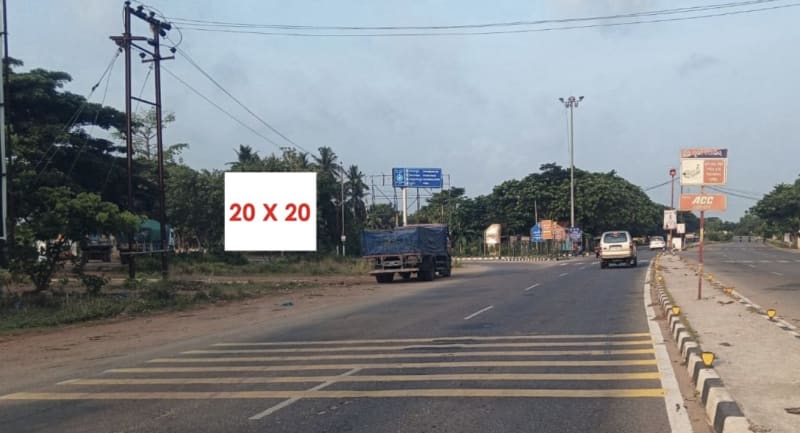 Puri-Bhubaneswar Road Chandanpur entrance 20X20 Facing Bhubaneswar