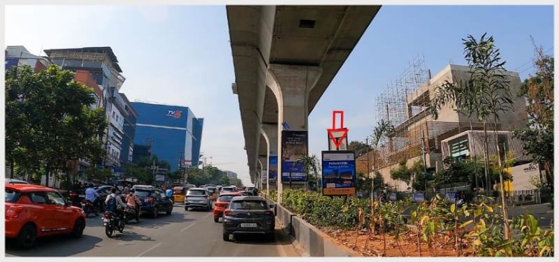METRO CENTRE MEDIANS - HYD-CM-1589A - Tv5 Office,chiranjeevi Blood Bank