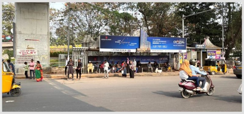 BQSMETROHYD-145 - Metro Bus Shelter - Khairatabad Metro Station