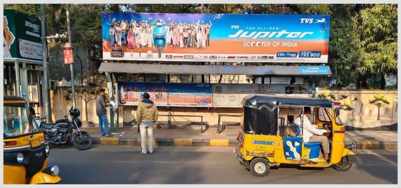 BQSHYD-138 - Model Bus Shelter - Rajbhavan Road (Khairatabad Towards Rajbhavan road)