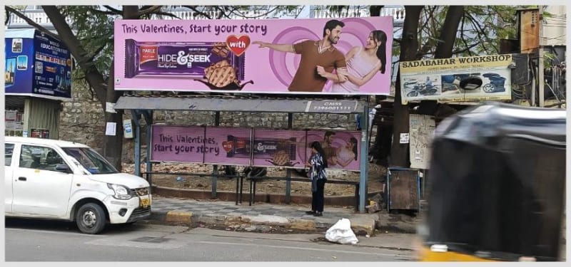 BQSHYD-156 - Model Bus Shelter - Somajiguda, Towards Yashoda Hospital
