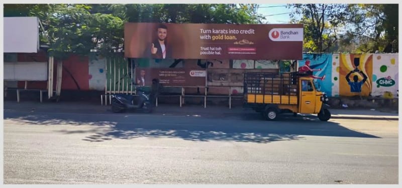 BQSMETROHYD-94 - Metro Bus Shelter - Uppal Stadium Road - 5 Towards Habsiguda