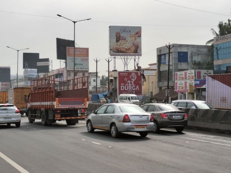 Hoarding - Velappanchavadi traffic towards Anna Nagar