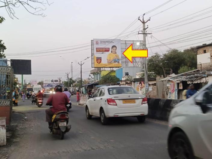 Hoarding - Kundratthur Junction Towards Kumananchavadi