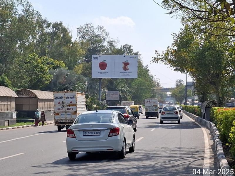 Unipole - I.P Depot, Ring Road Twds Sarai Kale Kha / Noida