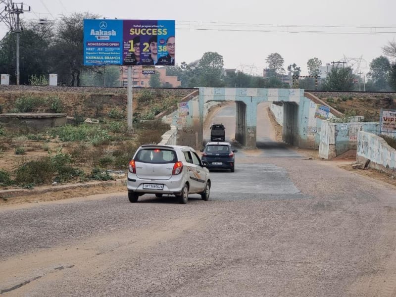 Unipole - Bhadhada Road Crossing